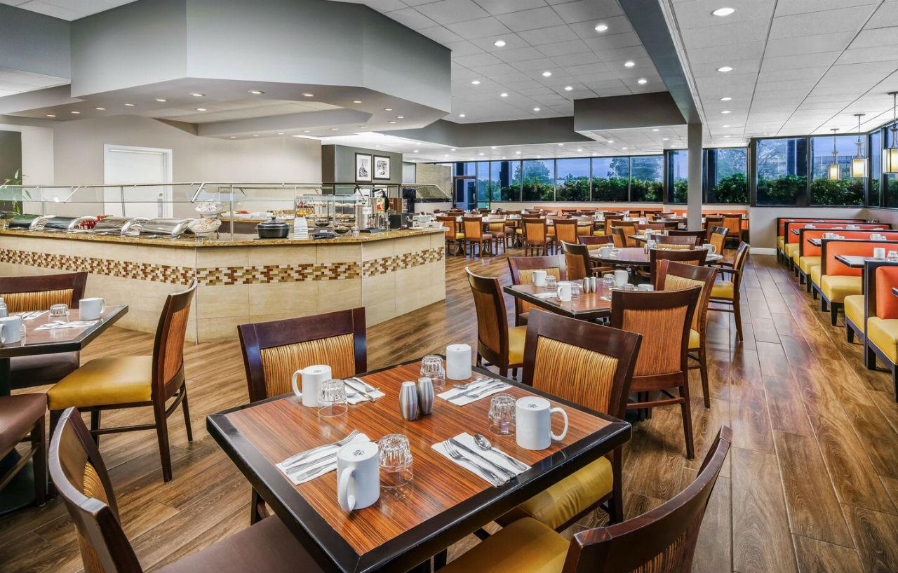 Courtyard By Marriott Orlando Lake Buena Vista At Vista Centre Bagian luar foto