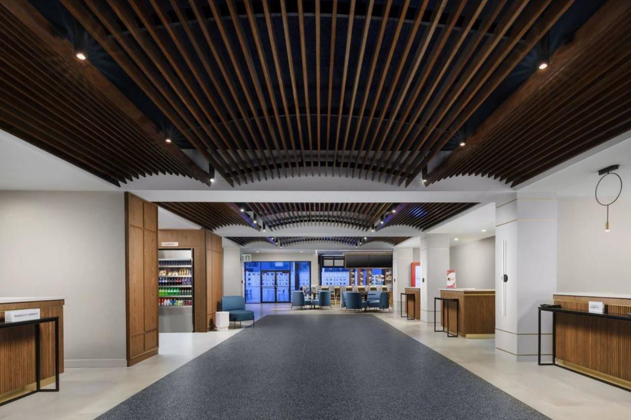 Courtyard By Marriott Orlando Lake Buena Vista At Vista Centre Bagian luar foto