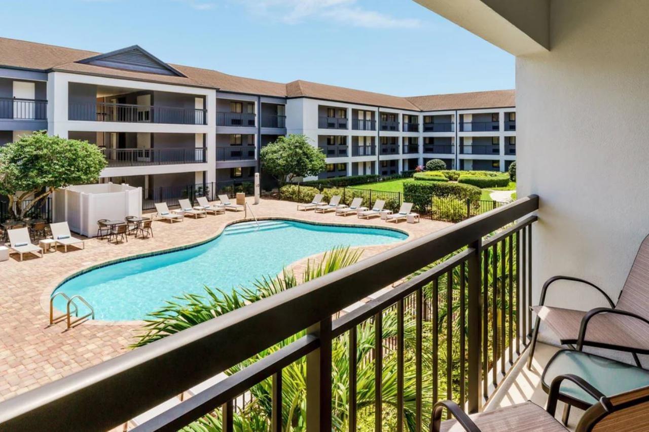 Courtyard By Marriott Orlando Lake Buena Vista At Vista Centre Bagian luar foto