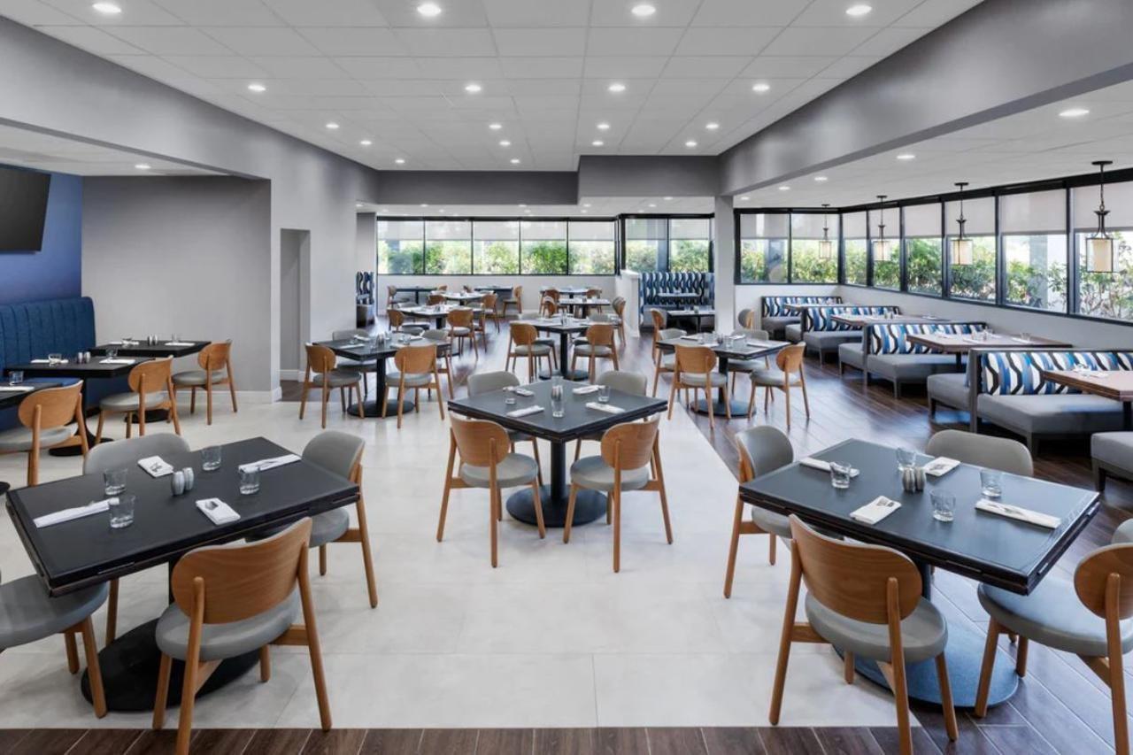 Courtyard By Marriott Orlando Lake Buena Vista At Vista Centre Bagian luar foto