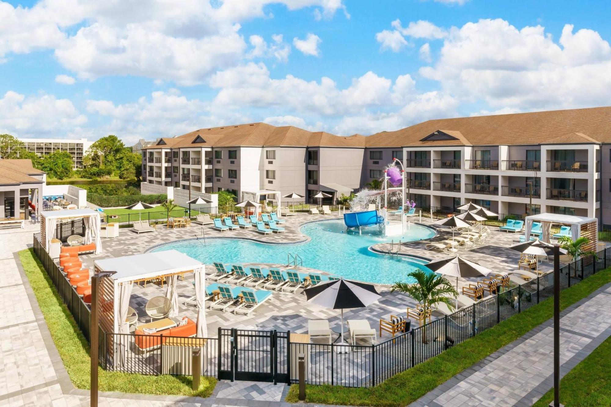 Courtyard By Marriott Orlando Lake Buena Vista At Vista Centre Bagian luar foto