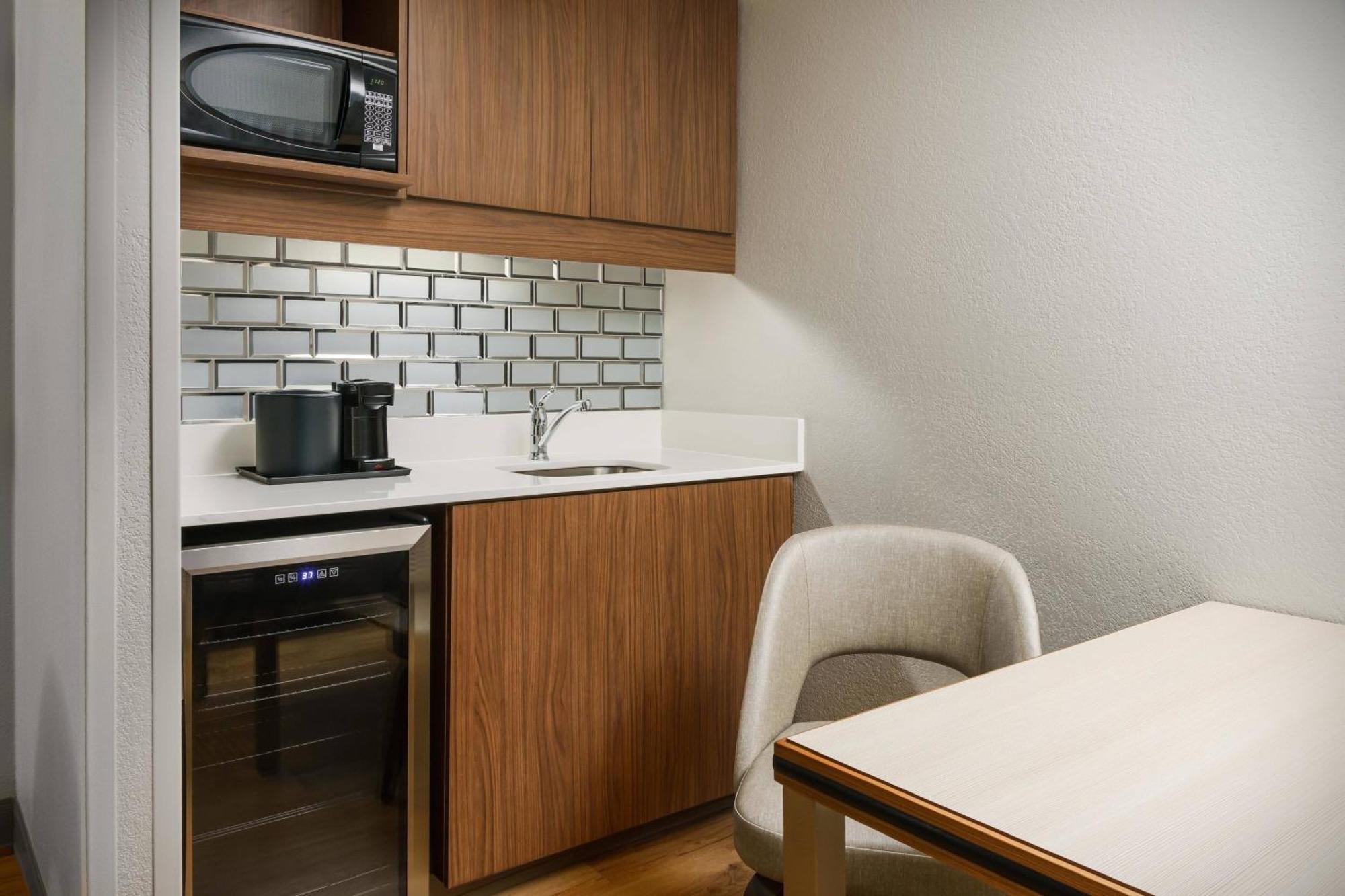 Courtyard By Marriott Orlando Lake Buena Vista At Vista Centre Bagian luar foto
