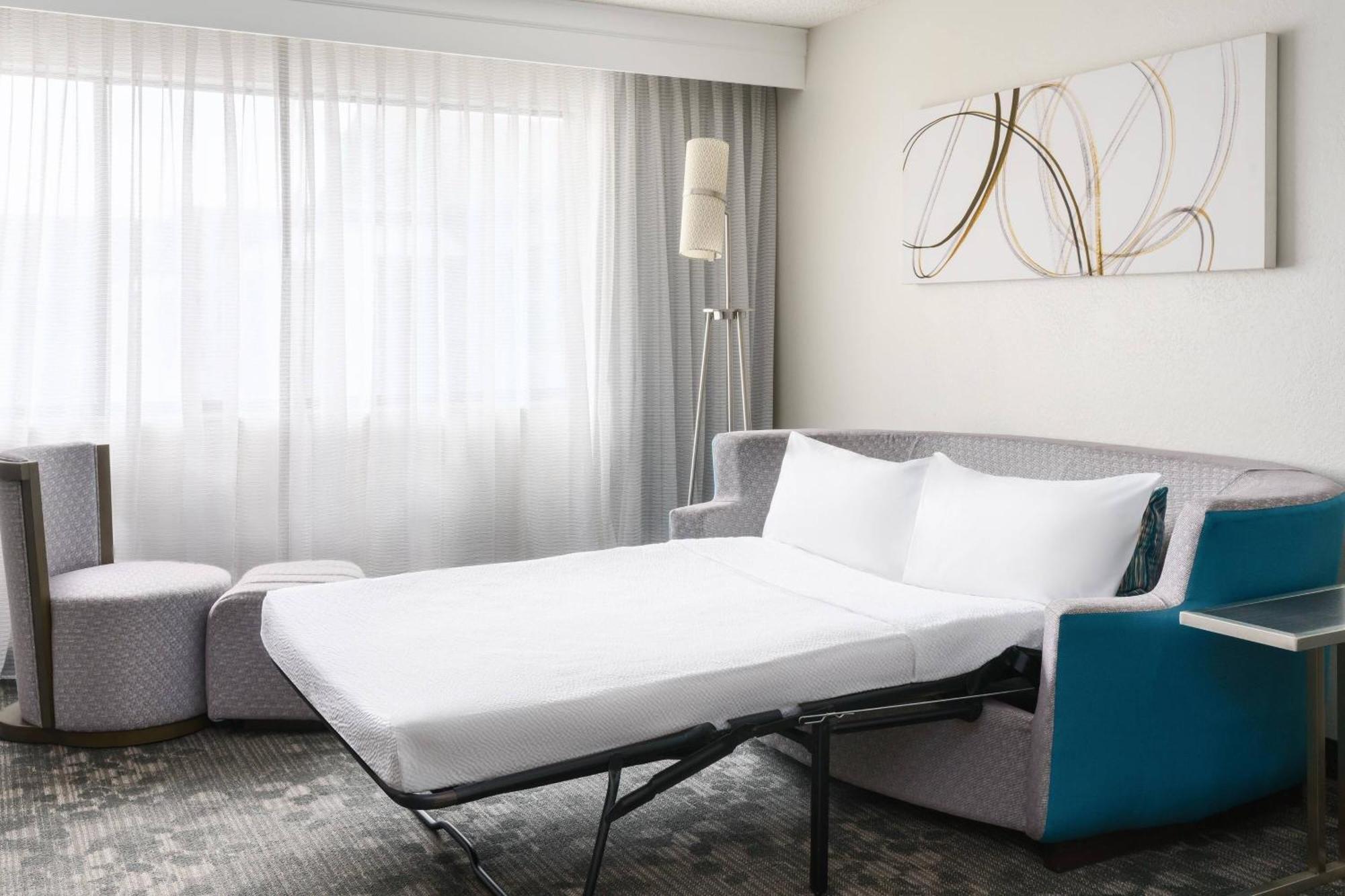 Courtyard By Marriott Orlando Lake Buena Vista At Vista Centre Bagian luar foto